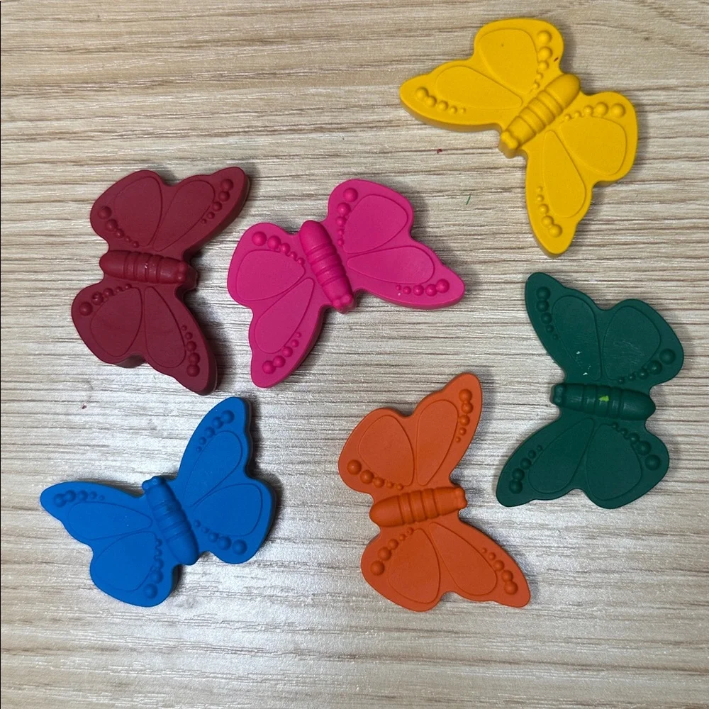 Handmade butterfly crayon set six piece 🦋